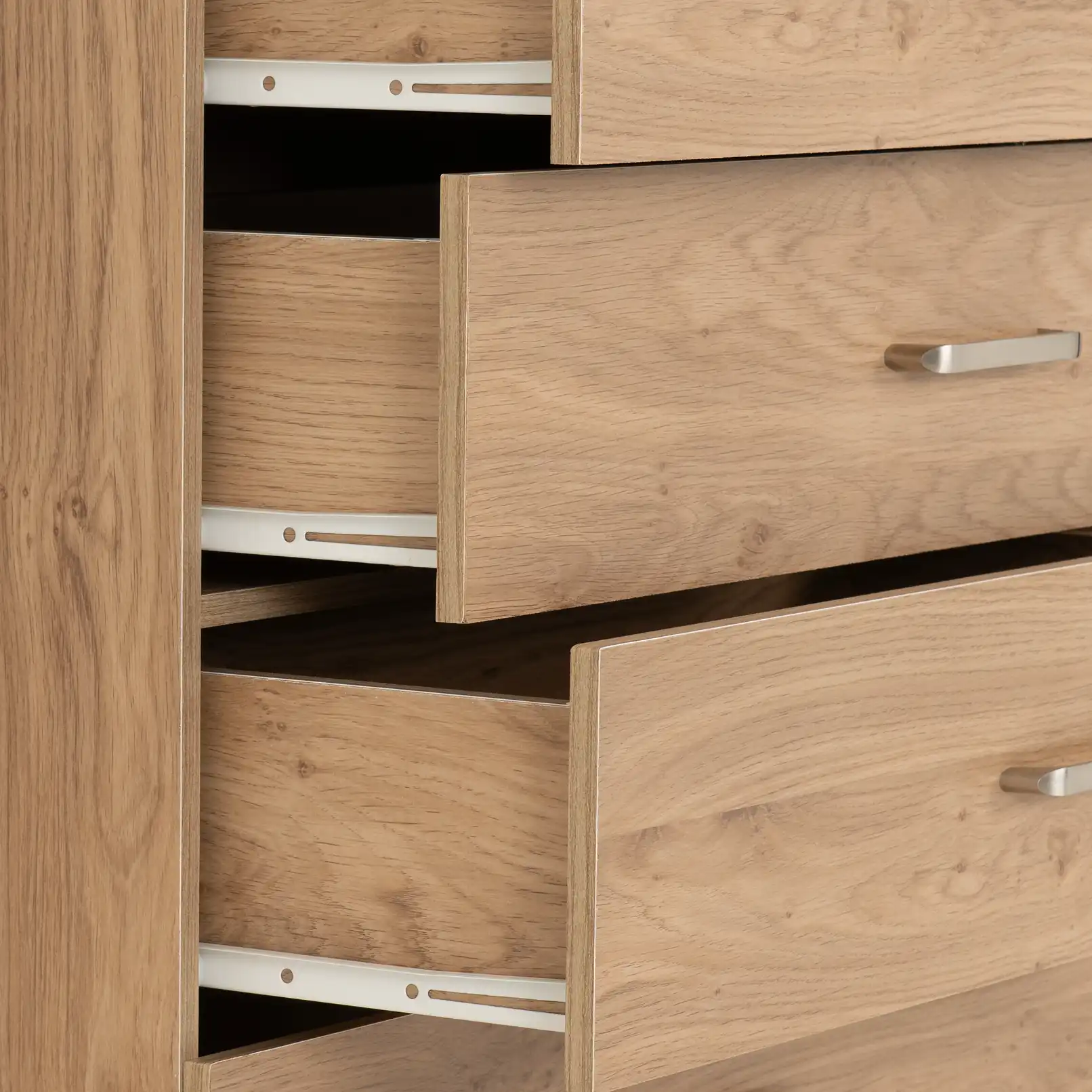 DAKOTA-5-DRAWER-CHEST-OAK-EFFECT-2025-100-102-206-06 - Jamies Furniture