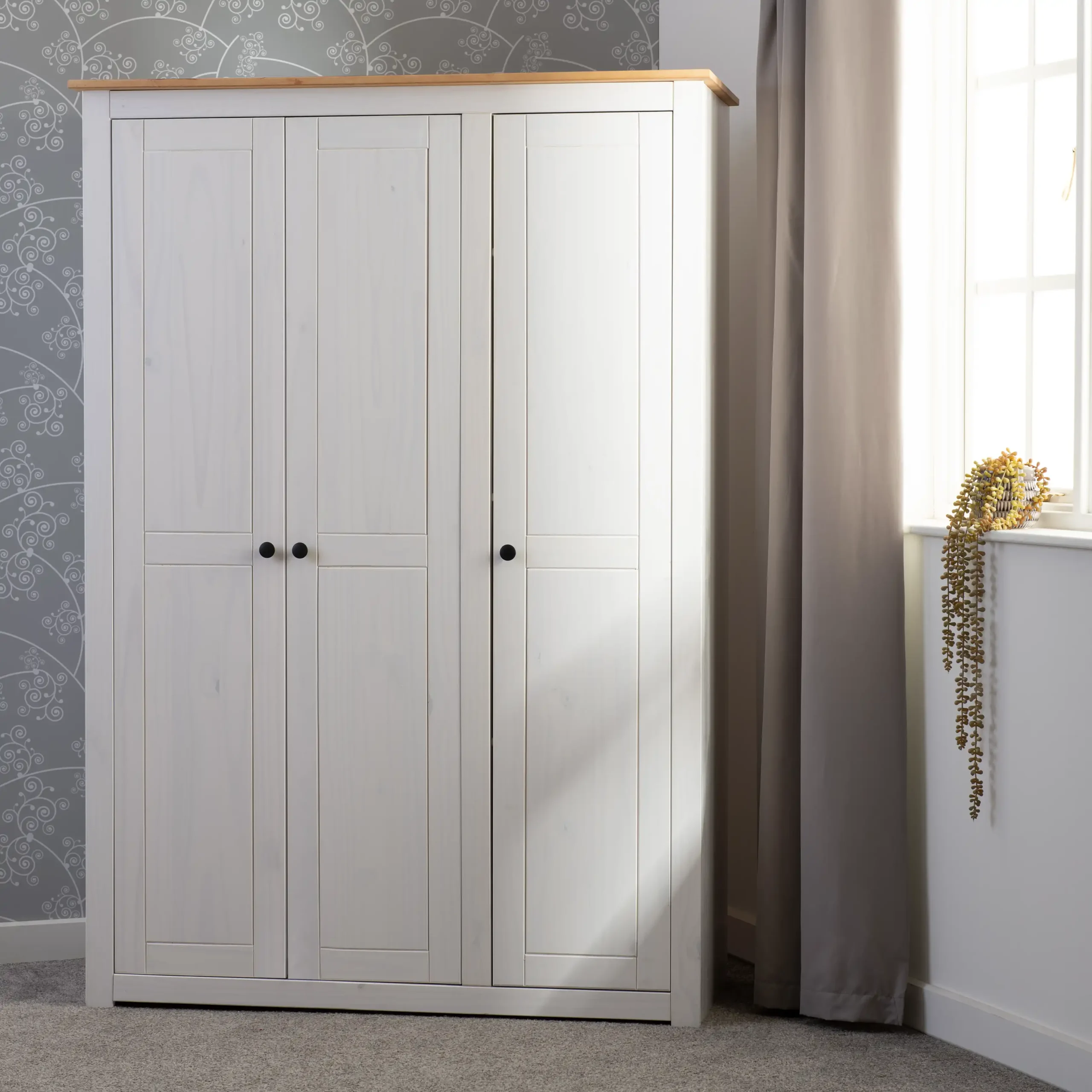 panama-3-door-wardrobe-2